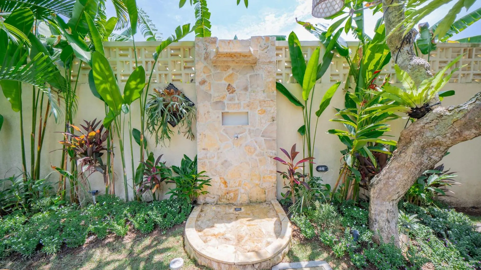 Vila Luxury Balinese Oasis With Private Pool - 2 Br Kerobokan Indonésie